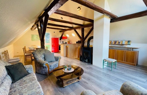 Elbingerode Apartamento | Große FW mit Kamin, Terrasse und Drei Schlafzimmern - Ferienhaus Am Bach - mit 2 Ferienwohnungen