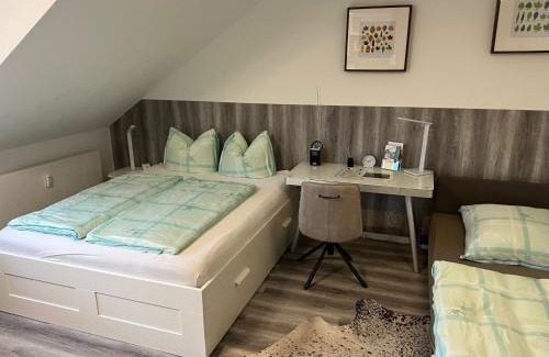 Fuerth Apartamento | Große moderne Ferienwohnung mit Klimaanlage, Parkplatz inklusive TOP !