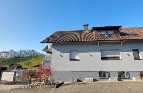 Kleinbreitenbach Apartamento | Große tolle 4 Zimmer Ferienwohnung im Herzen des Odenwaldes