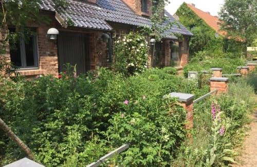 Angermuende Apartamento | Große Wohnung/Haushälfte in Peetzig am See