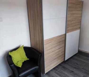 Osnabrueck Apartamento | Große Wohnung mit Balkon zentral in Osnabrück
