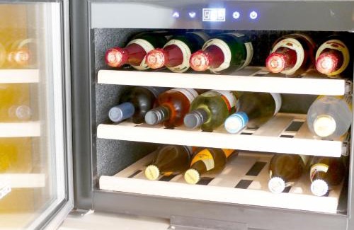 Wilsdruffer Vorstadt/Seevorstadt-West Apartamento | Großes Apartment im Zentrum von Dresden, 2 Schlafzimmer, 2 Bäder, Balkon