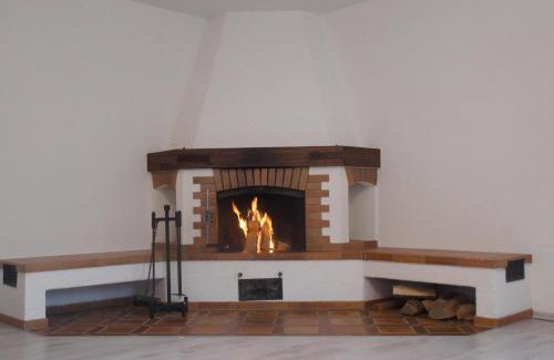 Kandern Apartamento | Großzügige Ferienwohnung Aissa Mit Offenem Kamin