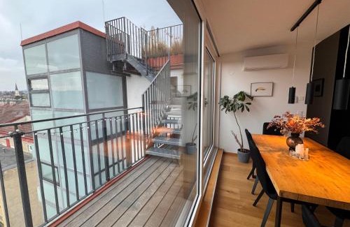 Penzing Apartamento | Großzügiges Dachterrassen-Appartment mit Klimaanlage und wunderbarem Ausblick über ganz Wien