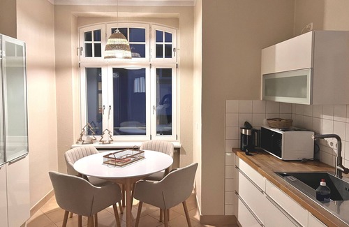 Lobervorstadt Apartamento | Großzügiges Familien Apartment am Kressepark, Wohnen in Einer Gründerhaus Villa