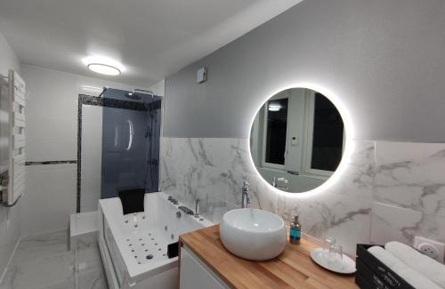 Epernay Apartamento | Groom Epernay - Jacuzzi & Champagne