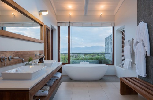 Gansbaai Cabina | Grootbos Nature Reserve