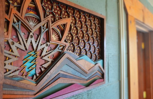 Wonder Valley Casa | Groovy Desert Getaway w Pool, Fire pit, Stream/Wifi, Vinyl Records, Books, Art..