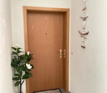 Galgenen Apartamento | Grosse Terrasse mit Privatsphäre & Aussendusche