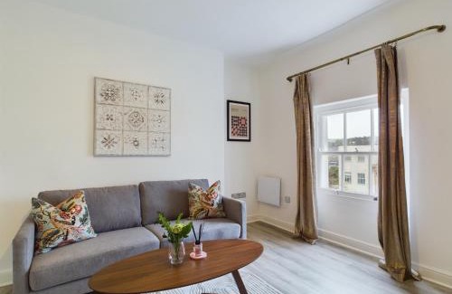 Cheltenham Apartamento | Grosvenor New Fresh Central Wifi