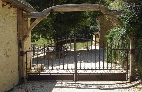 Saint-Chamassy Casa | Grote Vakantiewoning MET Zwembad IN DE Dordogne