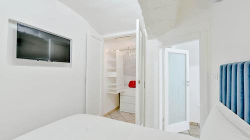 Ostuni Apartamento | Grotta Antigone - 3min dal Centro Storico