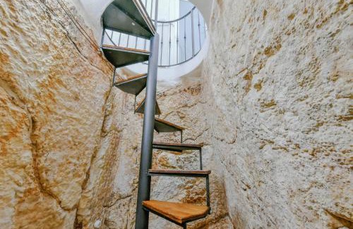 Ostuni Apartamento | Grotta Antigone - 3min dal Centro Storico