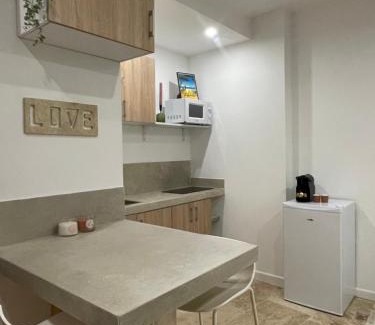 Pierrefeu-du-Var Apartamento | Grotte love
