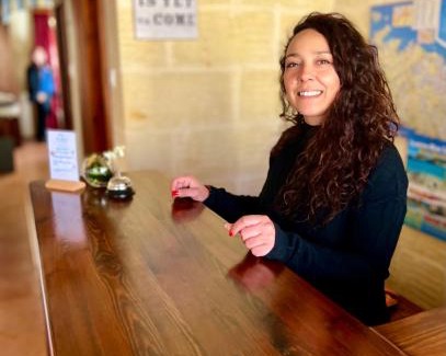 Gharb Cama Y Desayuno | Grotto's Paradise B&B