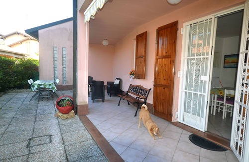 Lido delle Nazioni Casa | Ground floor cottage with garden