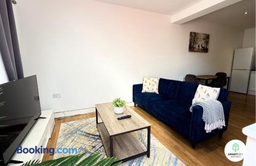 Woking Apartamento | Ground Floor 1 Bedroom Apartment close to Woking train station