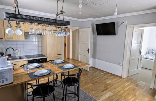 Bad Bleiberg Apartamento | GROUND FLOOR, 2-ROOM APARTMENT-kl.Z.mit2Einzelbetten - Haus im Hochtal
