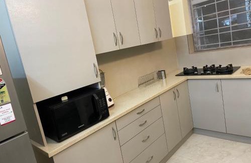 Bandra West Apartamento | Ground floor 20 chimbai road bandra west - mumbai