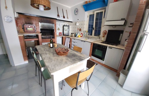 Agropoli Apartamento | APARTAMENTO CON JARDÍN Y PARKING A 10 MINUTOS EN COCHE DE LA PLAYA.