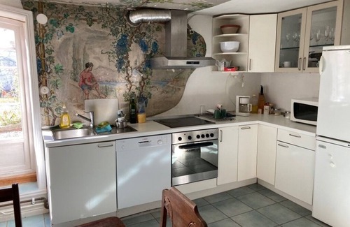 Bastad Apartamento | Ground floor apartment in charming turn of the century villa near the sea Båstad