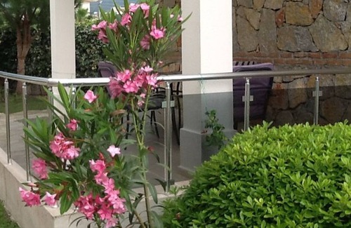 Faralya Apartamento | ** Apartamento Planta Baja en un complejo galardonado **