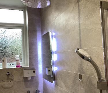 Leith Casa | Ground floor Appartment shared with host