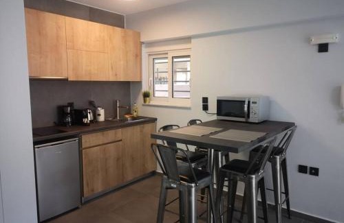 Chalandri Apartamento | Ground floor apt. with garden, Timfristou 86 Chalandri