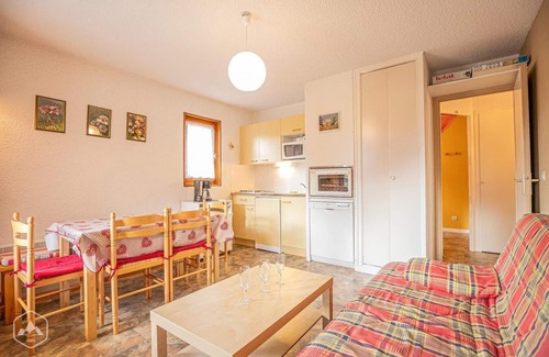 Aussois Apartamento | 350m del centro estación, Planta baja, balcón, tv, local para esquís, 30m², Aussois