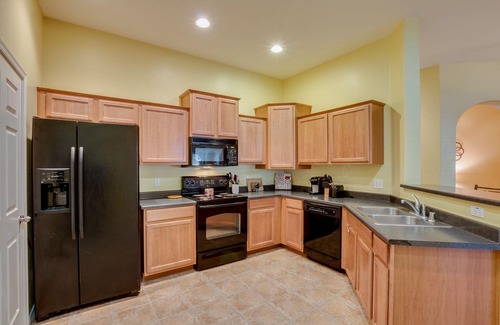 Kingswood Parke Condominio | APARTAMENTO EN PLANTA BAJA A PASOS DE la piscina y spa !!