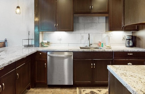 Carefree Condominio | Ground-floor condo with on-site pool, grills, patio, & central AC