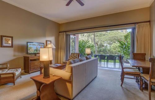 Honokowai Apartamento | GROUND FLOOR DIRECT ACCESS with private outdoor yard space luxury resort condo