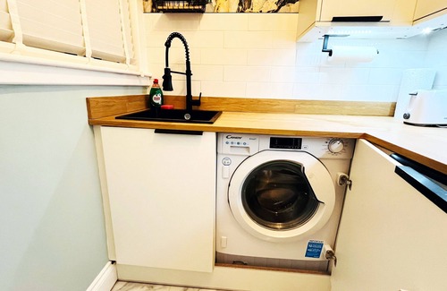 Cowdenbeath Apartamento | Ground Floor Entire Holiday Apartment - Self Check in/out - Perfect for 6 Guests