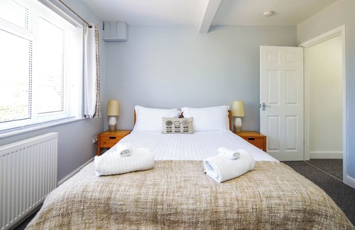 Wheatley Apartamento | Flat & Parking, near Le Manoir aux Quat’Saisons, 8min drive Oxford