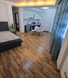 Sector 1 Apartamento | Ground Floor Getaway