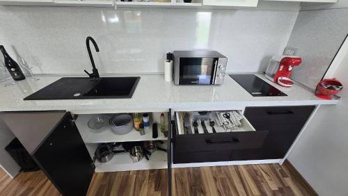 Sector 1 Apartamento | Ground Floor Getaway