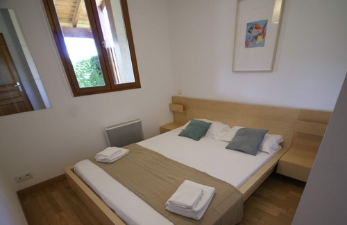 Saillagouse Apartamento | Planta baja en La Cerdaña. Jardín, piscina y vistas fantásticas