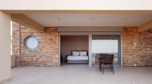 Trochalia Apartamento | Ground Floor Studio by the sea