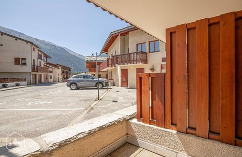 Aussois Apartamento | Planta baja, vista limitada, terraza, tv, local para esquís, 40m², Aussois