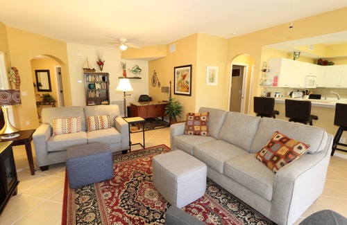 Biggar Condominio | Ground-level condominium has all you need to make yourself feel at home! - Avalon Preserve 503