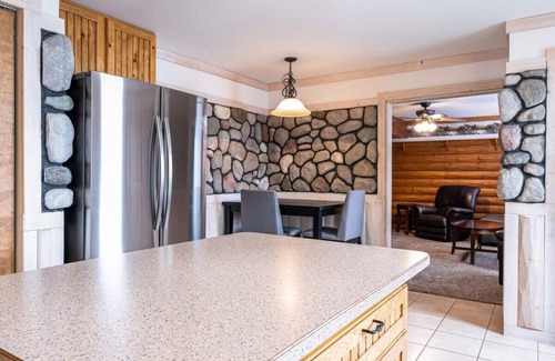 Mayfield Apartamento | Group Getaway - 5 Lodges Together by Fife Lake