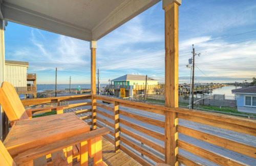 Flour Bluff Casa | Group Getaway w Pool, Boat Dock 2 Homes Laguna Village Retreat by AvantStay