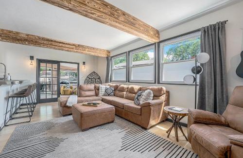 Northwest Arvada Casa | Group Stay W Movie Room & Patio