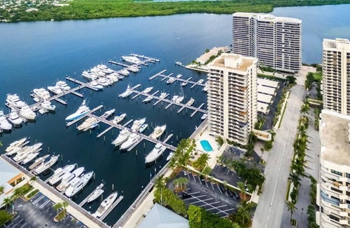 Hunt Club Complejo | Group Vacation Destination! 3 Awesome Units, Golf, Shop at Cyberspeed Mall