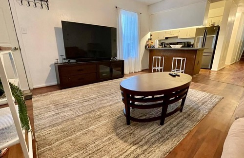 Norfolk Casa | Group Vacation Norfolk House