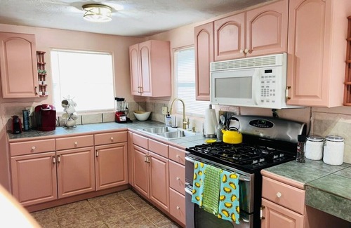 Griffin Heights Casa | Groups-1 mi to Stadium-dog friendly-fence yrd