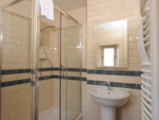 West End Hotel | Grove House Hotel