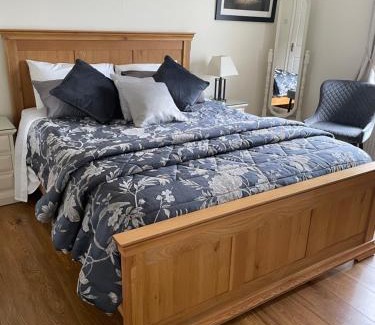 Carlingford Cama Y Desayuno | Grove House