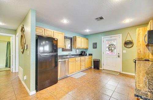 Grove Casa | Grove Lake House w/ Boat Dock & Outdoor Spots!
