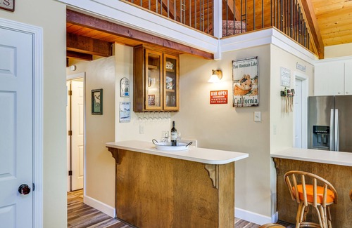 Groveland Casa | Groveland Home - Walk to Pine Mountain Lake!